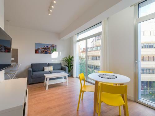 Apartamento Luxurious Apt - Side Sea Views - Aircon