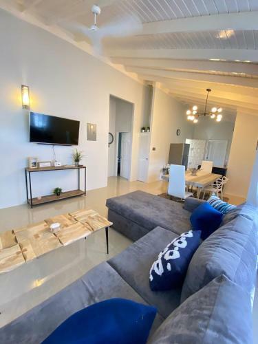 Hostal Touch Of Paradise