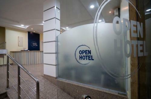 Hotel Open