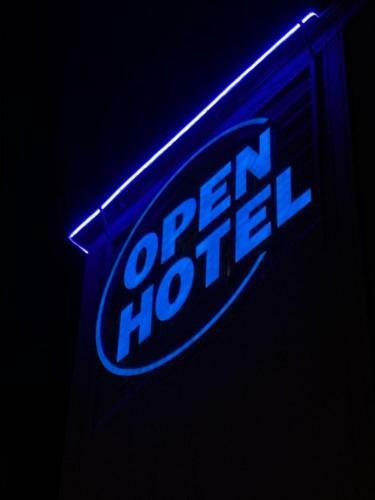 Hotel Open