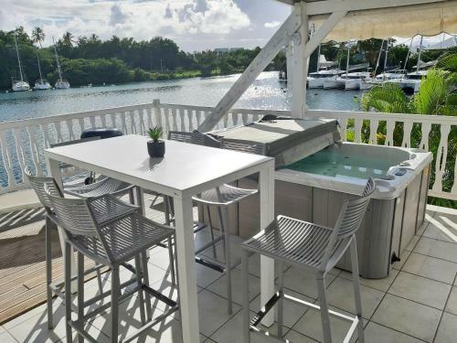 Apartamento Appartement Cosy Avec Jacuzzi � La Marina