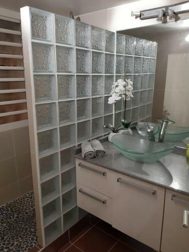 Apartamento Appartement Cosy Avec Jacuzzi � La Marina