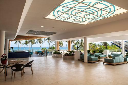 Hotel Arawak Beach Resort