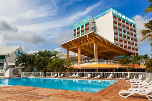 Hotel Arawak Beach Resort