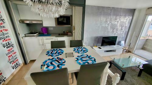 Apartments Paradise Lloret