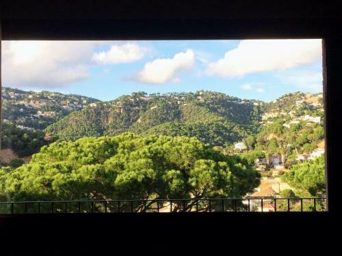 Cala Canyelles Holidays Apartments