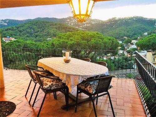 Cala Canyelles Holidays Apartments