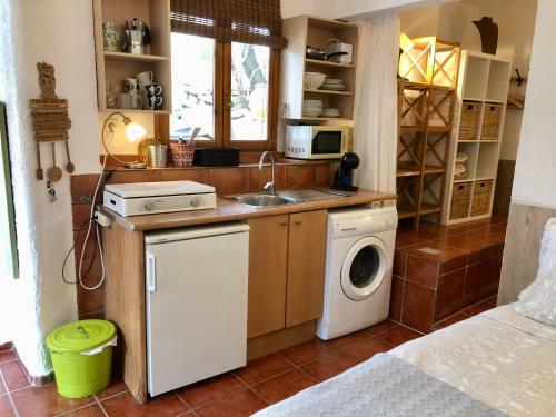 Cala Canyelles Holidays Apartments