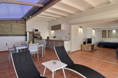 Apartamento Appartement Thomana , Jacuzzi Priv�, Plage � 200 M