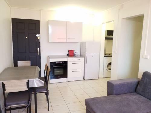 Apartamento Grand 2pi�ces (Entier) Accessible Et Fonctionnel