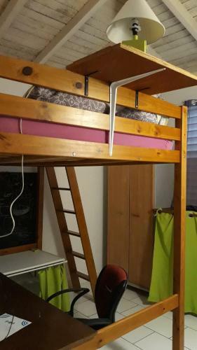 1 � 3 Chambres Proche A�roport