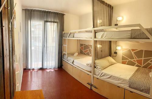 Apartments Centro Lloret Para 6