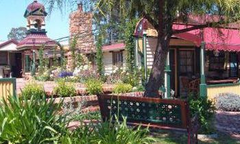 Hostal Bridgefield Guest House
