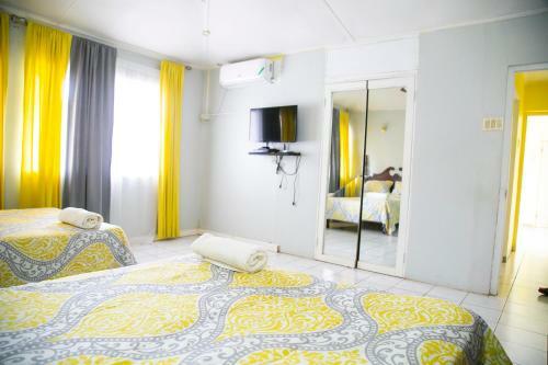 Marantha Apartments