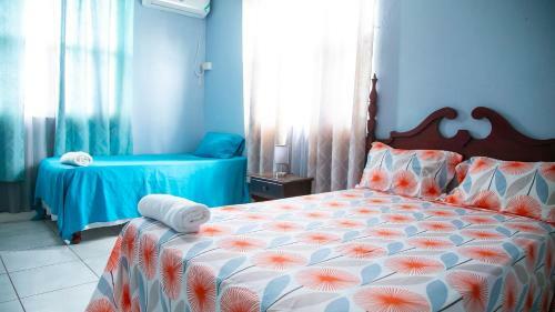 Marantha Apartments
