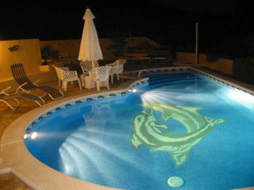 Lloret de Mar -villa Sleeps 9 With Pool , Seaview, Wifi, Streamingservices