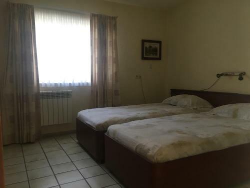 Lloret de Mar -villa Sleeps 9 With Pool , Seaview, Wifi, Streamingservices