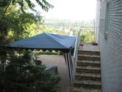 Lloret de Mar -villa Sleeps 9 With Pool , Seaview, Wifi, Streamingservices