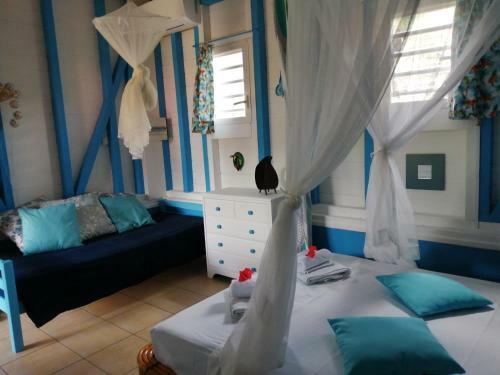 Blue Kaz Cara�b