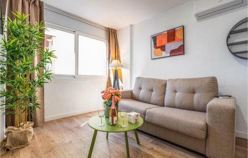 Nice Apartment In Lloret de Mar With Wifi And 1 Bedrooms