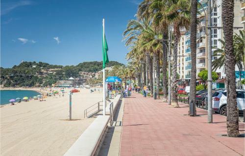 Nice Apartment In Lloret de Mar With Wifi And 1 Bedrooms