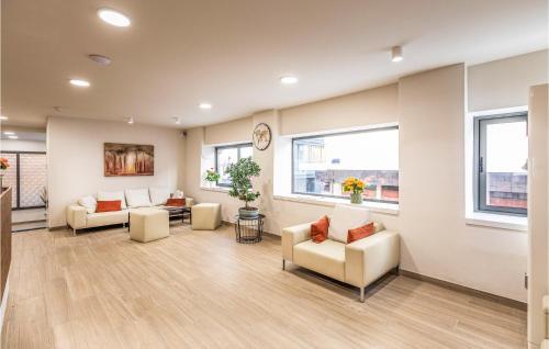 Nice Apartment In Lloret de Mar With Wifi And 1 Bedrooms