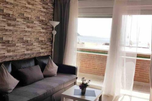 Apartamento Enfrente de La Playa de Lloret Totalmente Reformado