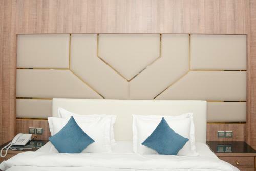Mora Hotel