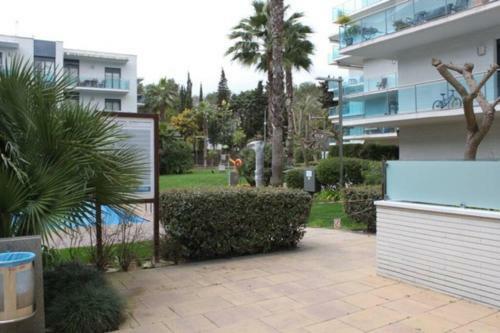 Apartamento Con Piscina Lloret De Mar