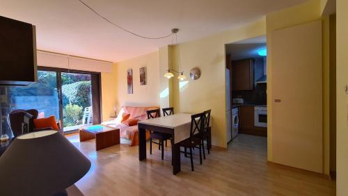 Apartment Sa Boadella A006