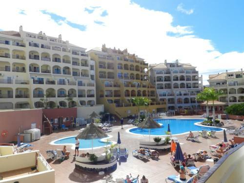 Los Cristianos Dinastia Apartments
