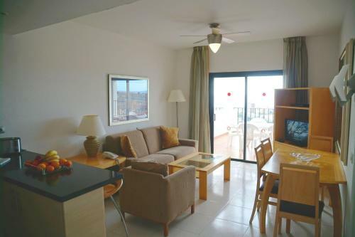 2-bedroom 4-star Apartment In Los Christianos