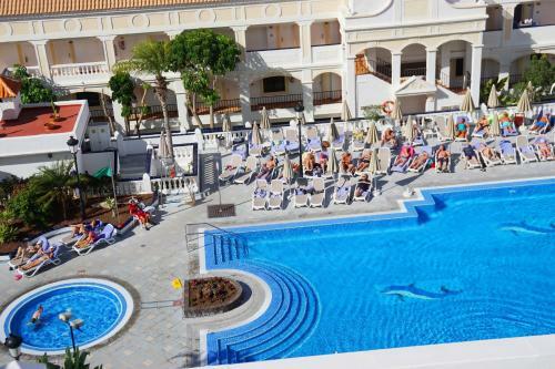 2-bedroom 4-star Apartment In Los Christianos