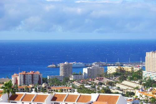 2-bedroom 4-star Apartment In Los Christianos
