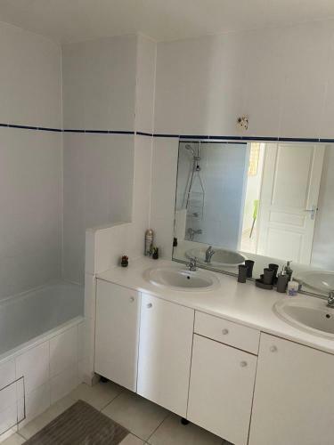 Apartamento Bas de Villa , R�sidence Venus Calme, Vue Sur Mer