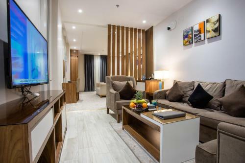 Golden Bujari Hotel-kyan ????? ?????? ???????