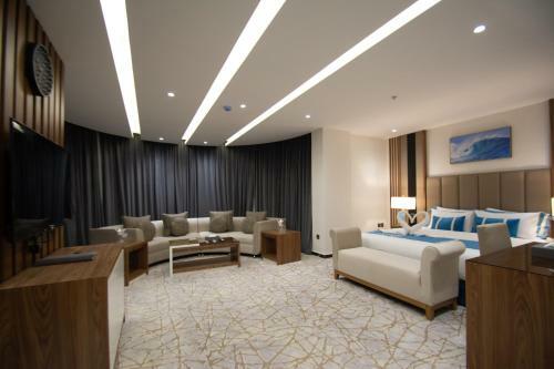 Golden Bujari Hotel-kyan ????? ?????? ???????