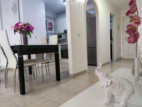 Apartamento Los Cristianos - Heated Swimming Pool Air-conditioned