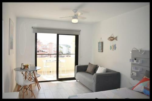 Cosmocom Apartments In Tenerife
