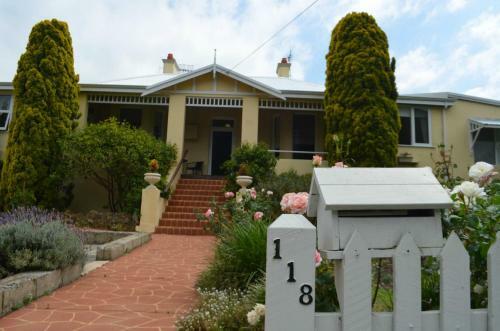Bed & Breakfast Dunmoylen House