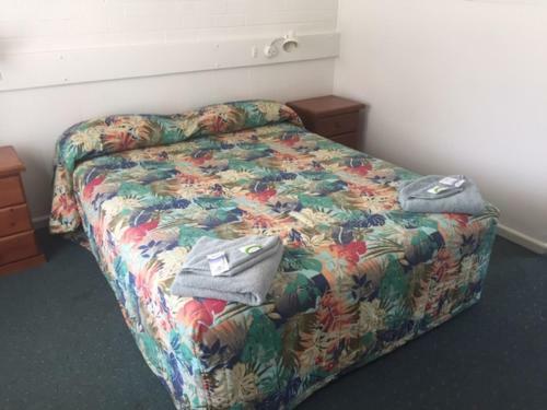 Governors Hill Motel