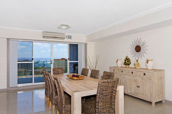 Sandy Cove Apartments