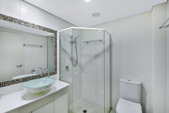 Sandy Cove Apartments