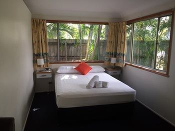Island Gateway Holiday Park