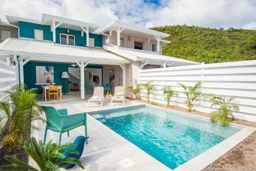 Villas Rock & Beach