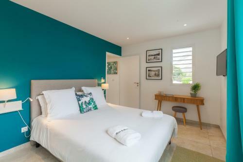 Villas Rock & Beach