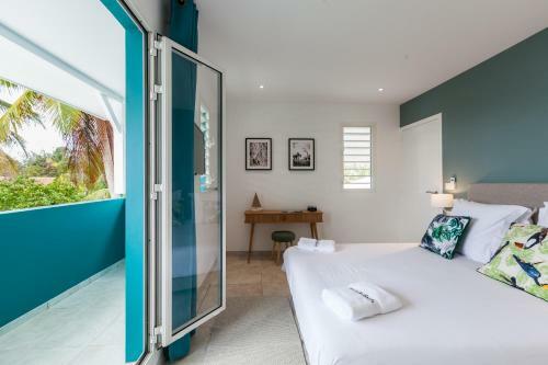 Villas Rock & Beach