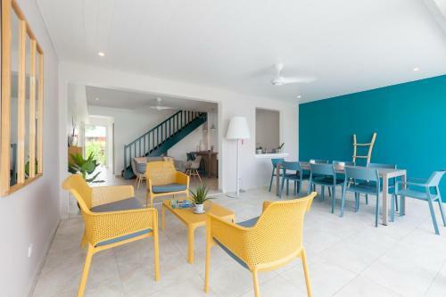 Villas Rock & Beach