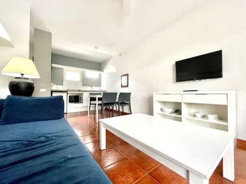 Apartamento Con Balcon, Piscina, Cerca Playa En Tenerife Sur