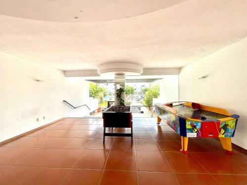 Apartamento Con Balcon, Piscina, Cerca Playa En Tenerife Sur